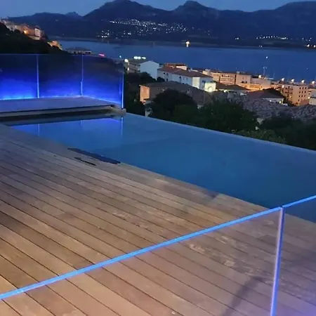 Villa Avec Vue Panoramique Sur La Baie