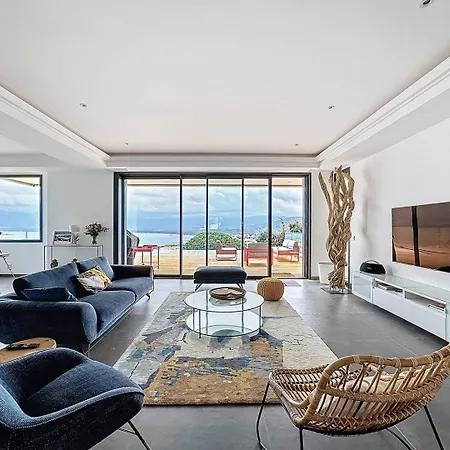 Villa Avec Vue Panoramique Sur La Baie
